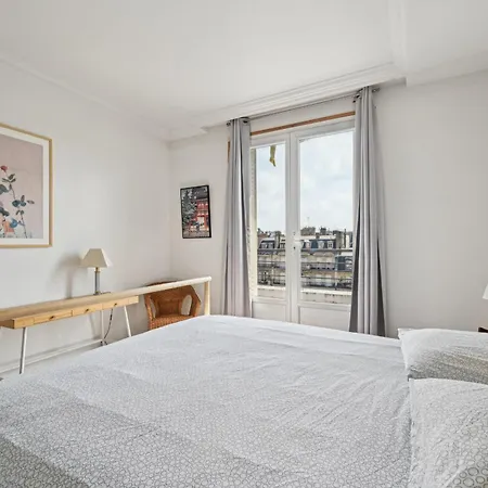 Muette - Flandrin 2bdr By B'your Paris